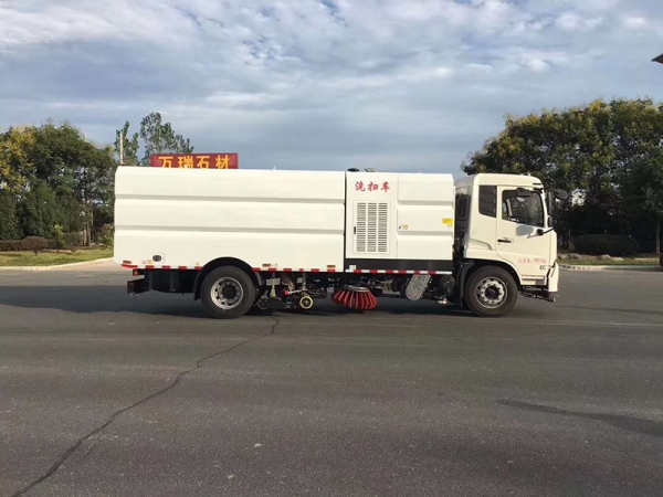 東風(fēng)天錦7水9塵洗掃車（國六）